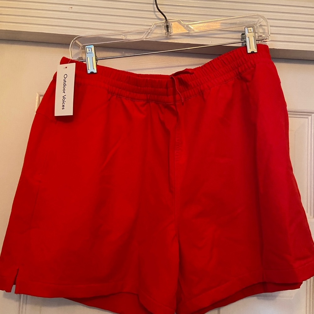 NWOT Outdoor Voices Women's Rec Tec 4” Athletic Shorts